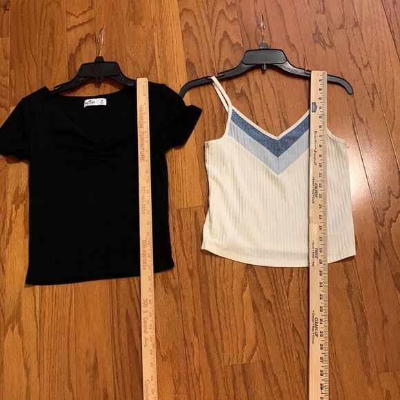 Hollister and American Eagle bundle of two Medium crop tops - Picture 4 of 7